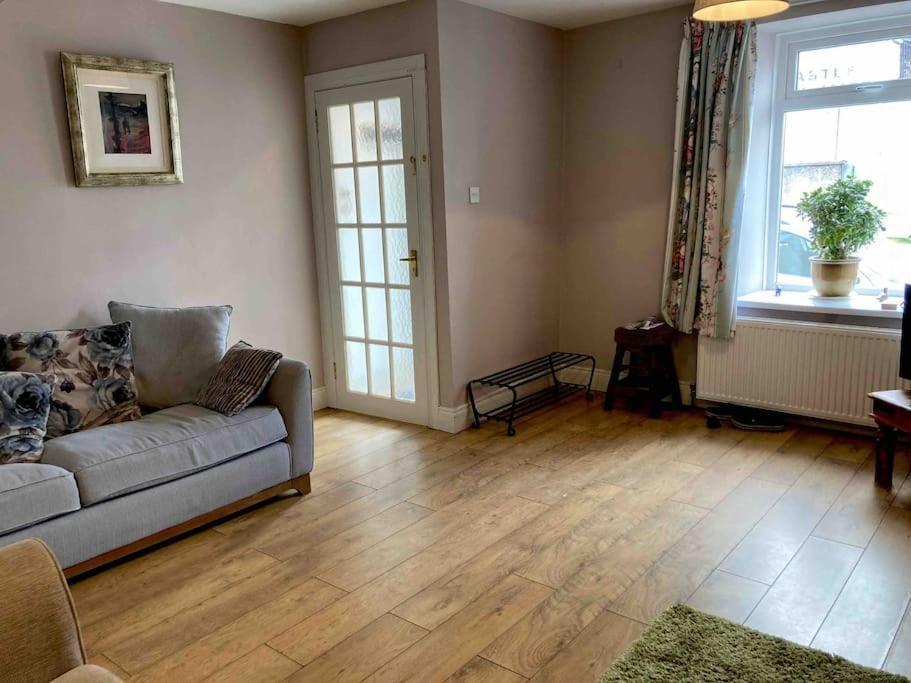 Fairhill Cottage Perfect Location With Garden In Central Ballycastle Exterior foto